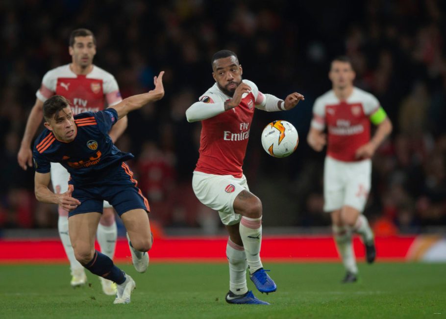 金年会最新活动-瓦伦西亚今晚篮板制胜，志在欧联名次提升，悬念犹存，高层口径保持一致