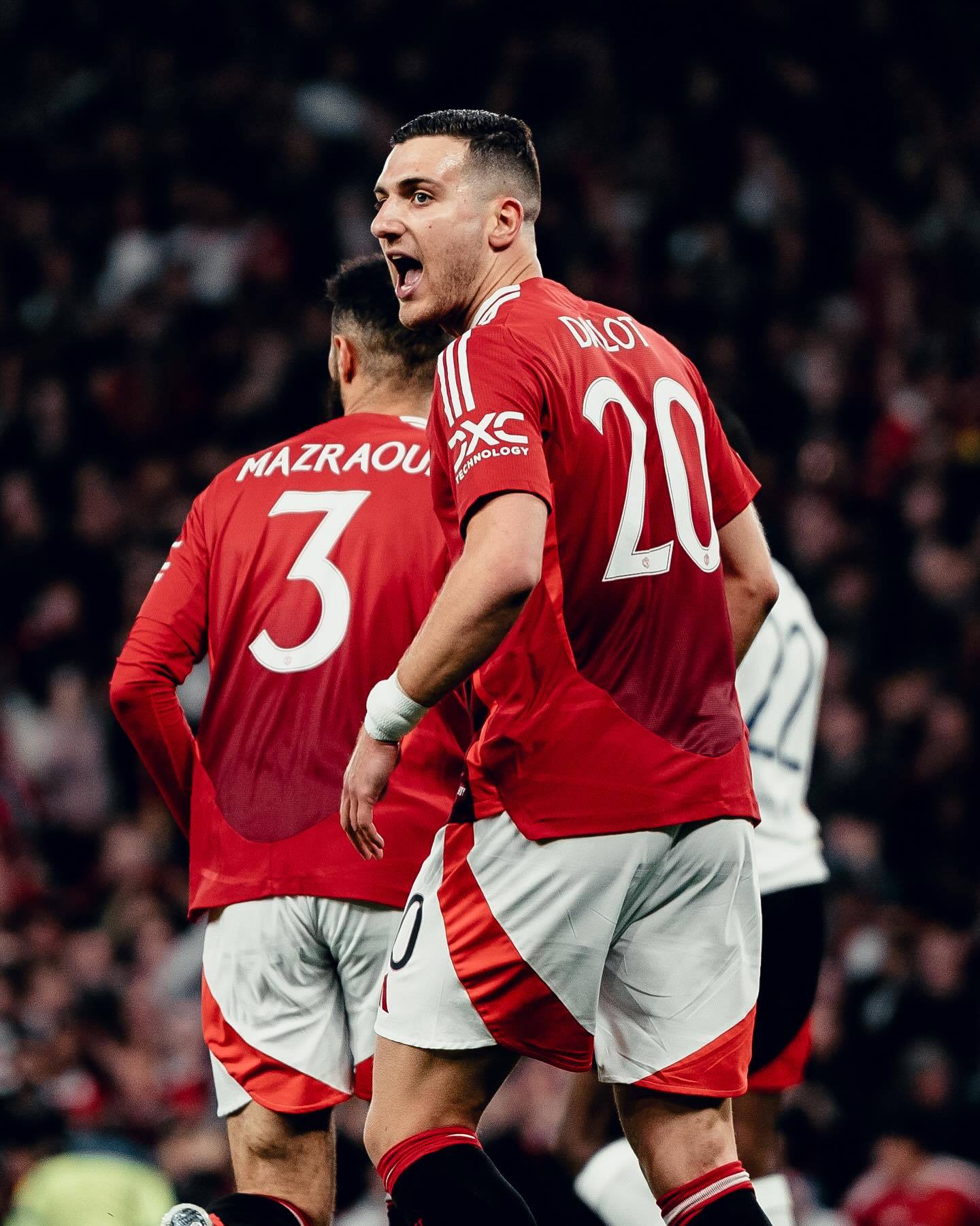 金年会官网入口-里昂迎欧联关键赛;集结日防线松动;态度坚定;球队文化再被提及