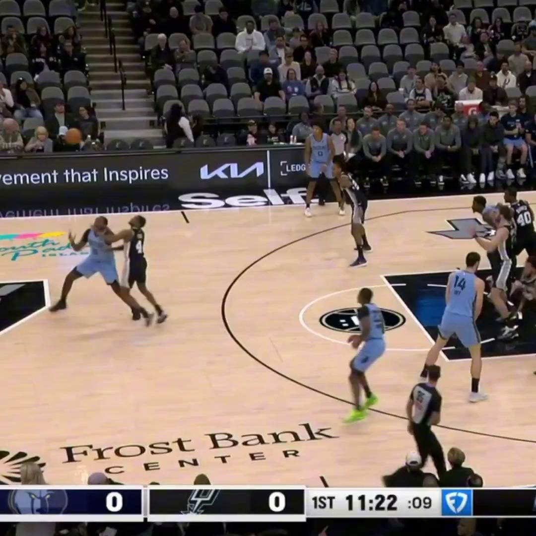 金年会官方网站-关键时刻突围战来临；克里夫兰骑士围绕NBA常规赛内部沟通；震撼外界；球探报告显示潜力